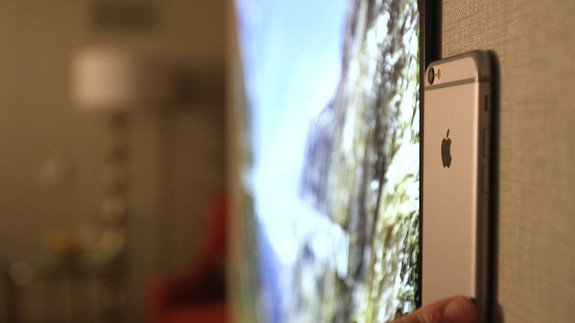 techsqrd's tweet photo. This 'wallpaper' TV is thinner than ... - #Lg_Tv #Mashable_Video #Sound_Bar #Technology #Techonology - https://t.co/yjjLyfGh7d https://t.co/SVBR2qEQnx