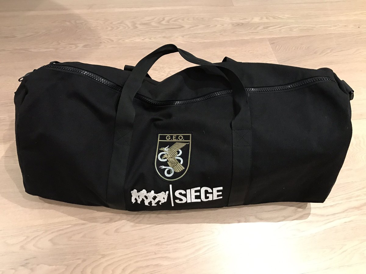 vegetta777's tweet photo. Por cierto! Muchas gracias a @Ubisoft_Spain por este regalazo! https://t.co/6NoTQ2PHZR