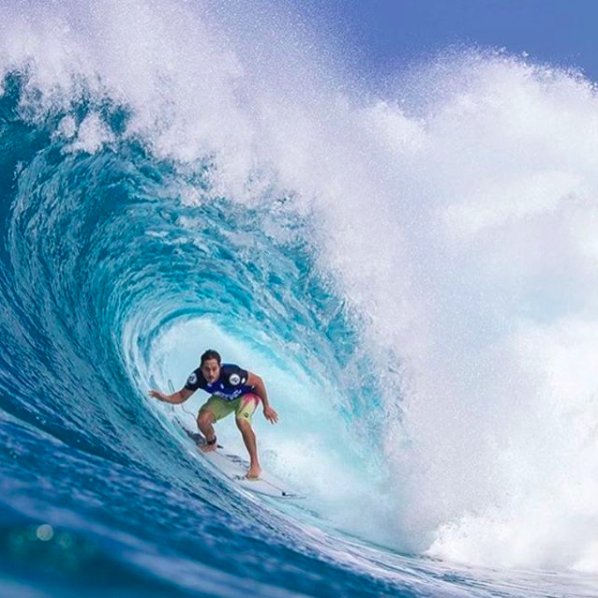 surfrapp's tweet photo. @makuarothman absolutely killing it this weekend at @Volcom Pipe Pro with a perfect 10 at Backdoor •  @wsl #surfrapp #exploresurf #pipeline https://t.co/XlQiJ93lH0