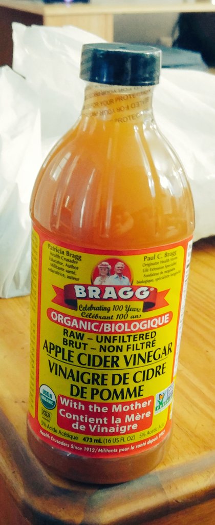 thefatsyouneed's tweet photo. Stay tuned on our YouTube channel about this little elixer next week! #TuesdayMotivation #ACV #bragg #weightloss #thefatsyouneed #fatburn https://t.co/OkTbytVkcQ