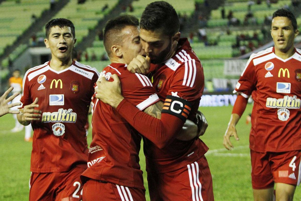 LAJARANA's tweet photo. #Deportes El Rojo mandó en el Olímpico de la UCV
Caracas FC venció por la mínima diferencia (1-0) al Deportivo La Guaira en el último https://t.co/UxCVIaVlao