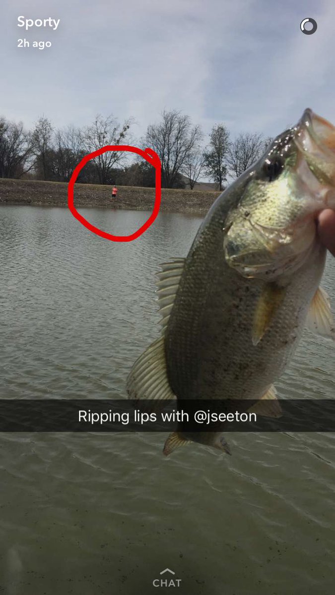 seeton_justin's tweet photo. Mom I swear I go to school.... #tsufishing #studyprobs https://t.co/cmtOMNNKz2