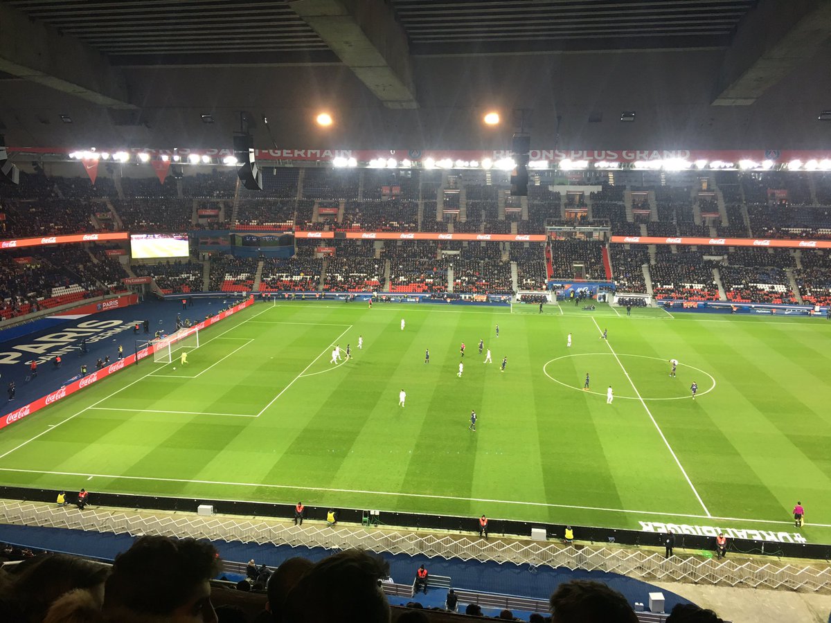 FlorianeCortier's tweet photo. Merci @mariettestephan bon match @PSG_inside https://t.co/t2ifQl0h1R