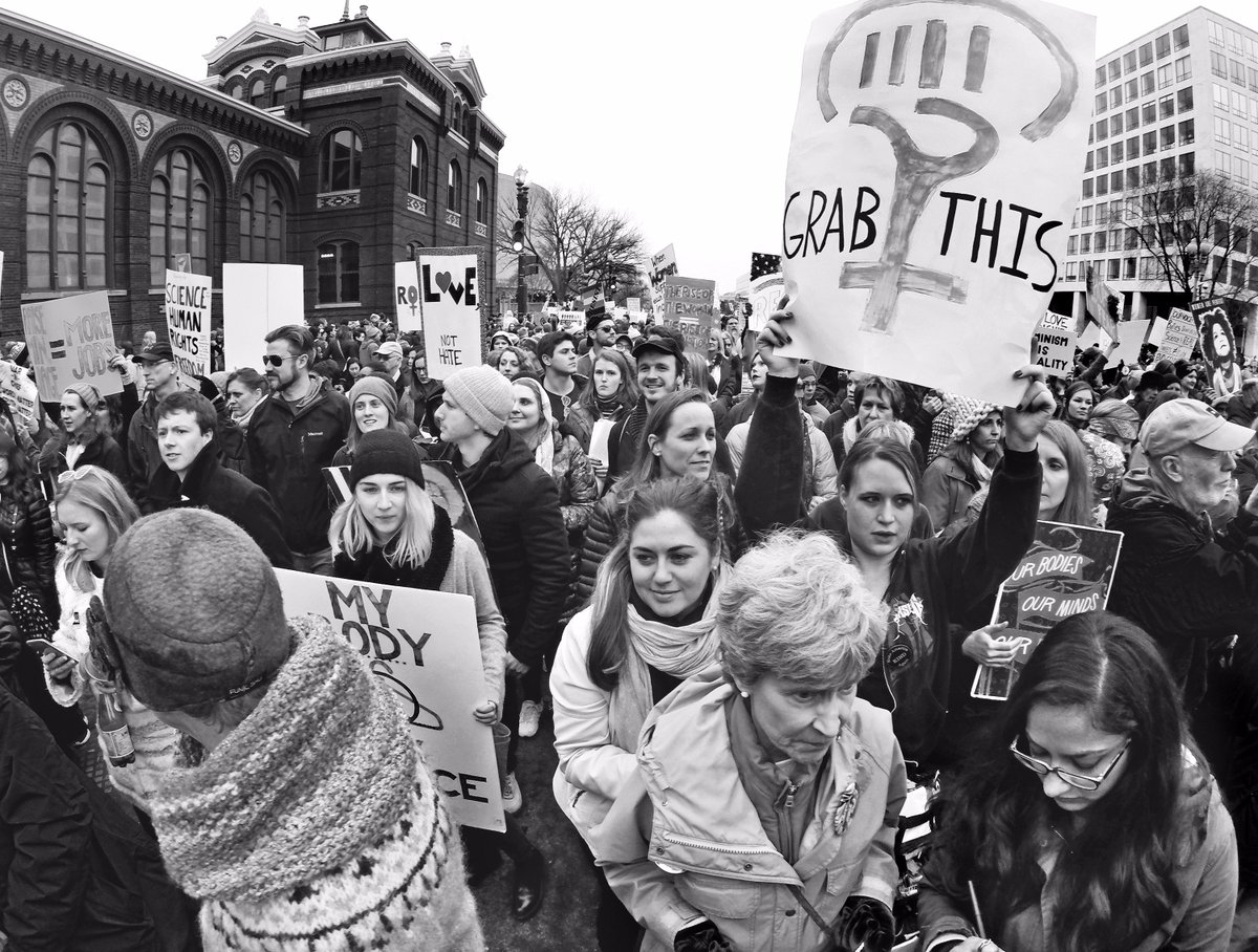reemadamin's tweet photo. Another great shot from the Women's March on Washington by @aileen__devlin (and now it is my Twitter pic). https://t.co/YY9G1TIyfk