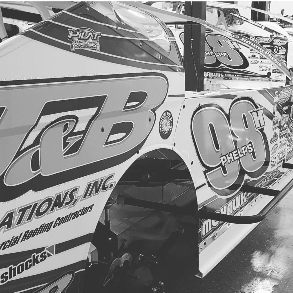 SuperDIRTcar's tweet image. Teammates @Jimmy_Phelps and @MaxMcLaughlin_ are a few of the early drivers to sign the platinum agreement 🏁 #BigBlock