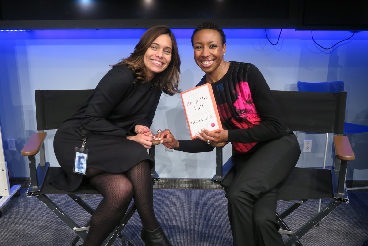 lifeatgoogle's tweet photo. Tiffany Dufu (@tdufu) is a catalyst in the world of women's leadership &amp; today she visited HQ to discuss her book #DropTheBall with @DaisyAD https://t.co/Y5UJTyKoYe