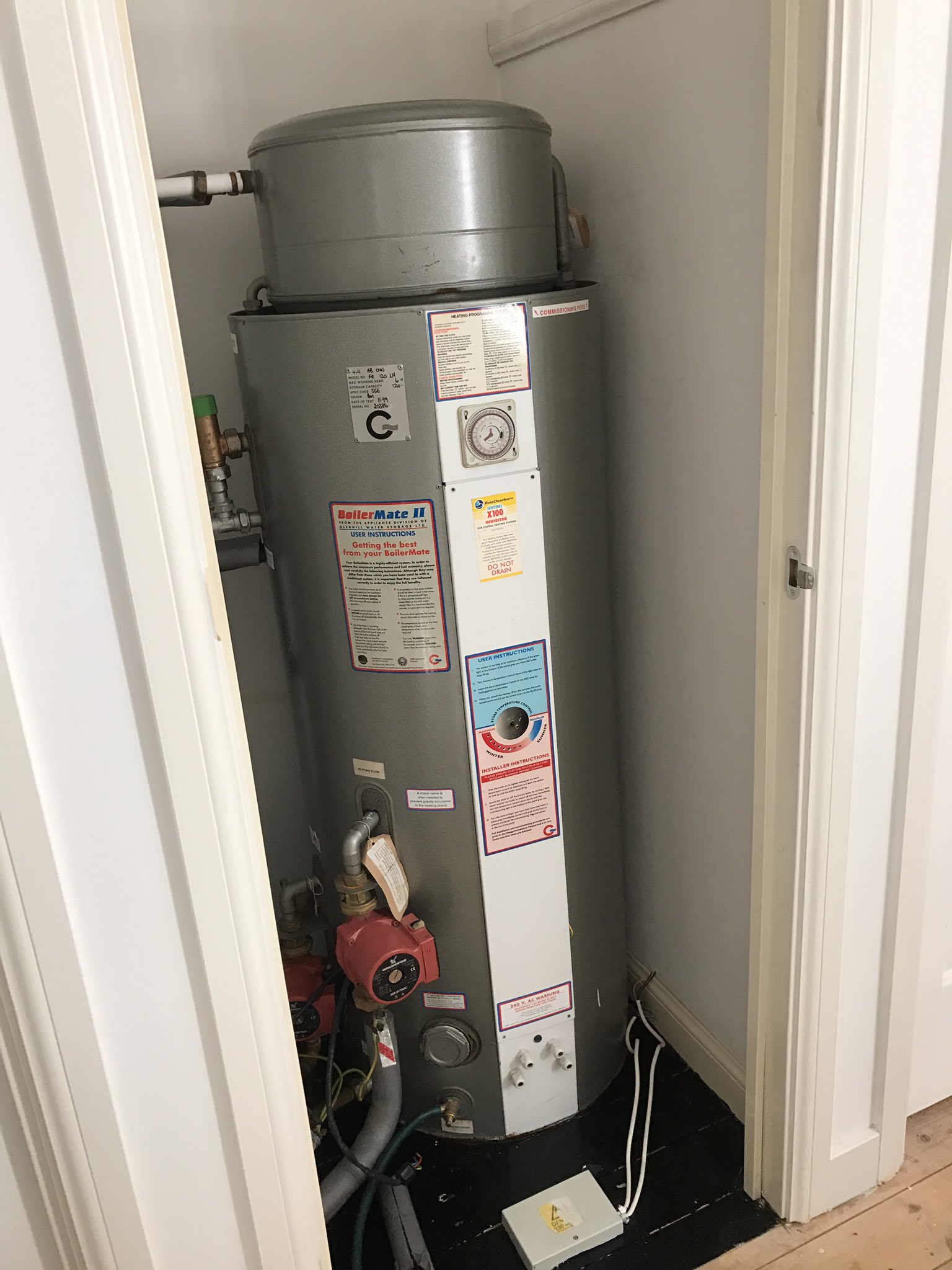 Shower Services Ltd on X: Replaced a #Gledhill #boilermate with a new thermal  store cylinder there are other options than a combination boiler. Contact  us for advice https://t.co/2yCLrAhXmZ / X