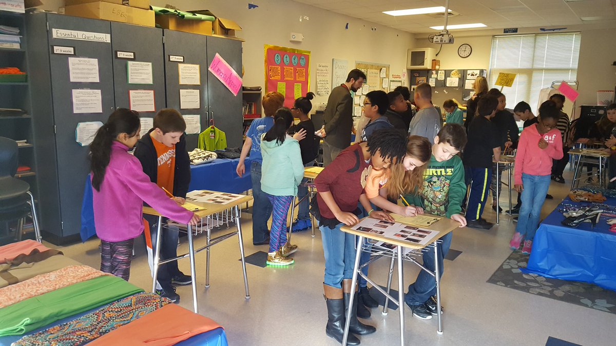 ECUcrystalECU's tweet photo. Mall Math Marathon rocked @EdwardBestFCS today for 3rd - 5th graders.@FCSchoolsNC #ROCKmath @adamdovico @drvcjones #Kidsdeserveit https://t.co/7aWkWDdtUI