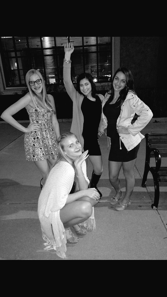_Victoria_BK's tweet photo. Happy 17th birthday @Rosalie_piazza  love and miss you can't wait to visit you 💜💜 https://t.co/Ft9GruRrpr