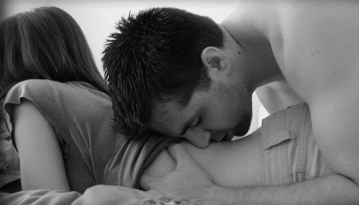GuiltDelights's tweet photo. 7 Sex Tips for Parents! 
 https://t.co/jr9fLFsFnv

#parenting #busy #life #lovelife #sexlife https://t.co/Fmqpqm5yl8