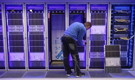 solucionetcp's tweet image. datacenter : Data Centers Scrambling to Fill IT Skills Gap ow.ly/dwHs308M353 #datac… goo.gl/TJjYRY