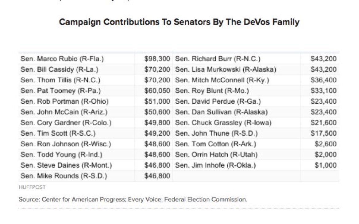 nxthompson tweet media