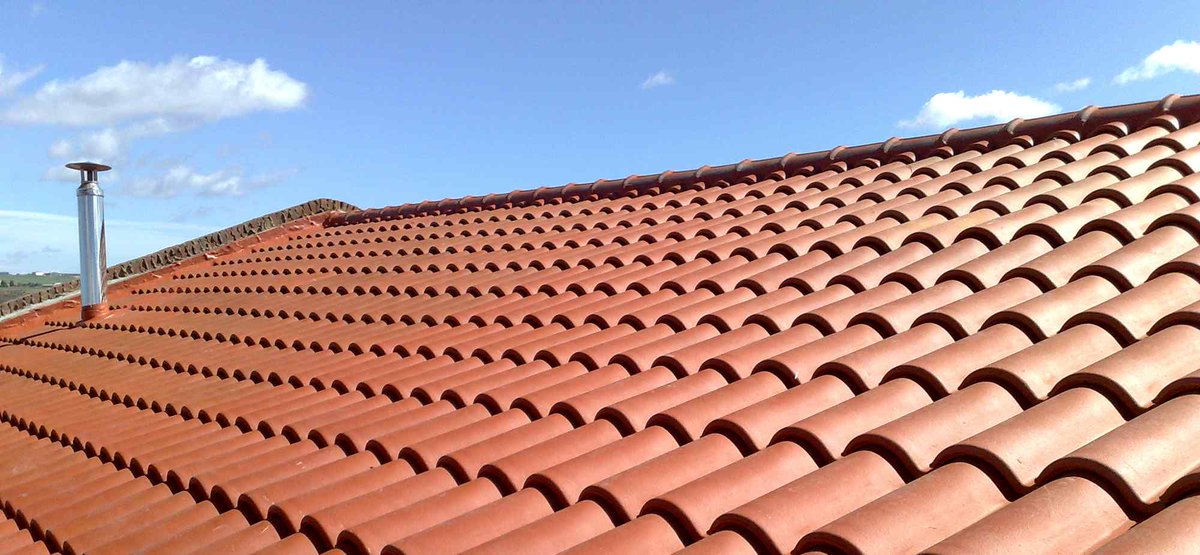 GushaDigital's tweet photo. Thinking about #roofing your household? Here is the guide: https://t.co/PAiTpuHDvN https://t.co/LaenqyziZA