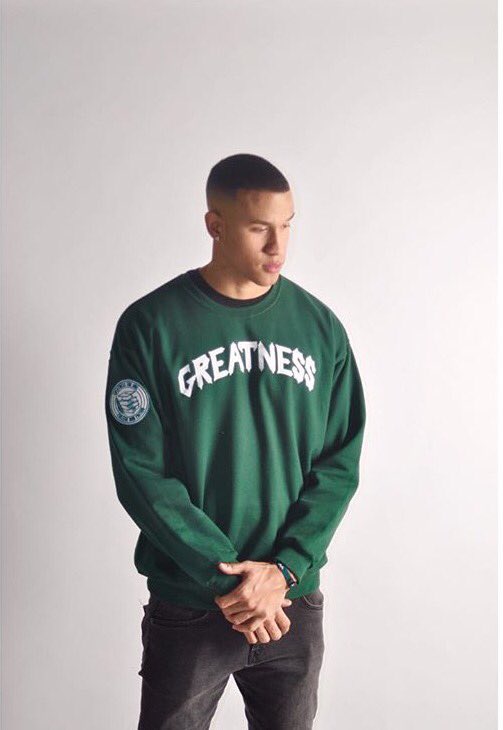 GreatnessTheOne's tweet image. #TransitionTuesday We brought u the Green &amp;amp; White College Run Crewnecks and now the Homie @Tee_Grizzley showing off his #AintItABlessing 🙏🏽