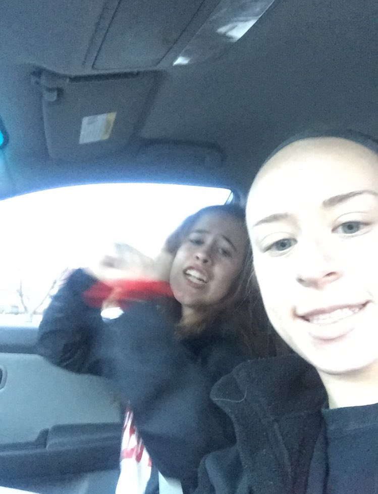 carleys14's tweet photo. hbd jess!! i hope you had a great day and i miss you in 11G 🎉☺️ #cyogod #concertbud @delejess https://t.co/5hclzGAmK4