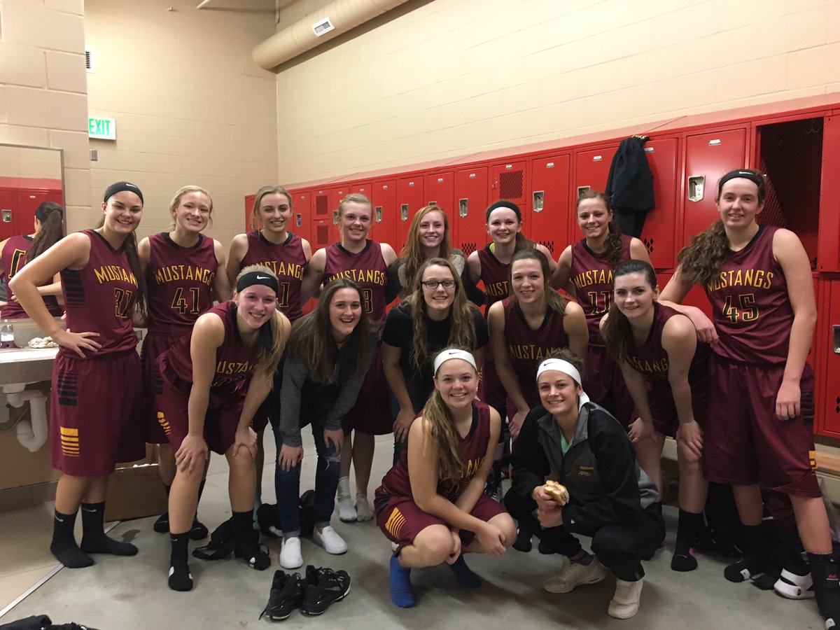 pcmgirlsbball's tweet image. Win over NP 56-41 put the Mustangs in 2nd in the HOIC!  Way to go Ladies! #neverbackdown #letsdothis   #pcmhoops #proudmustang