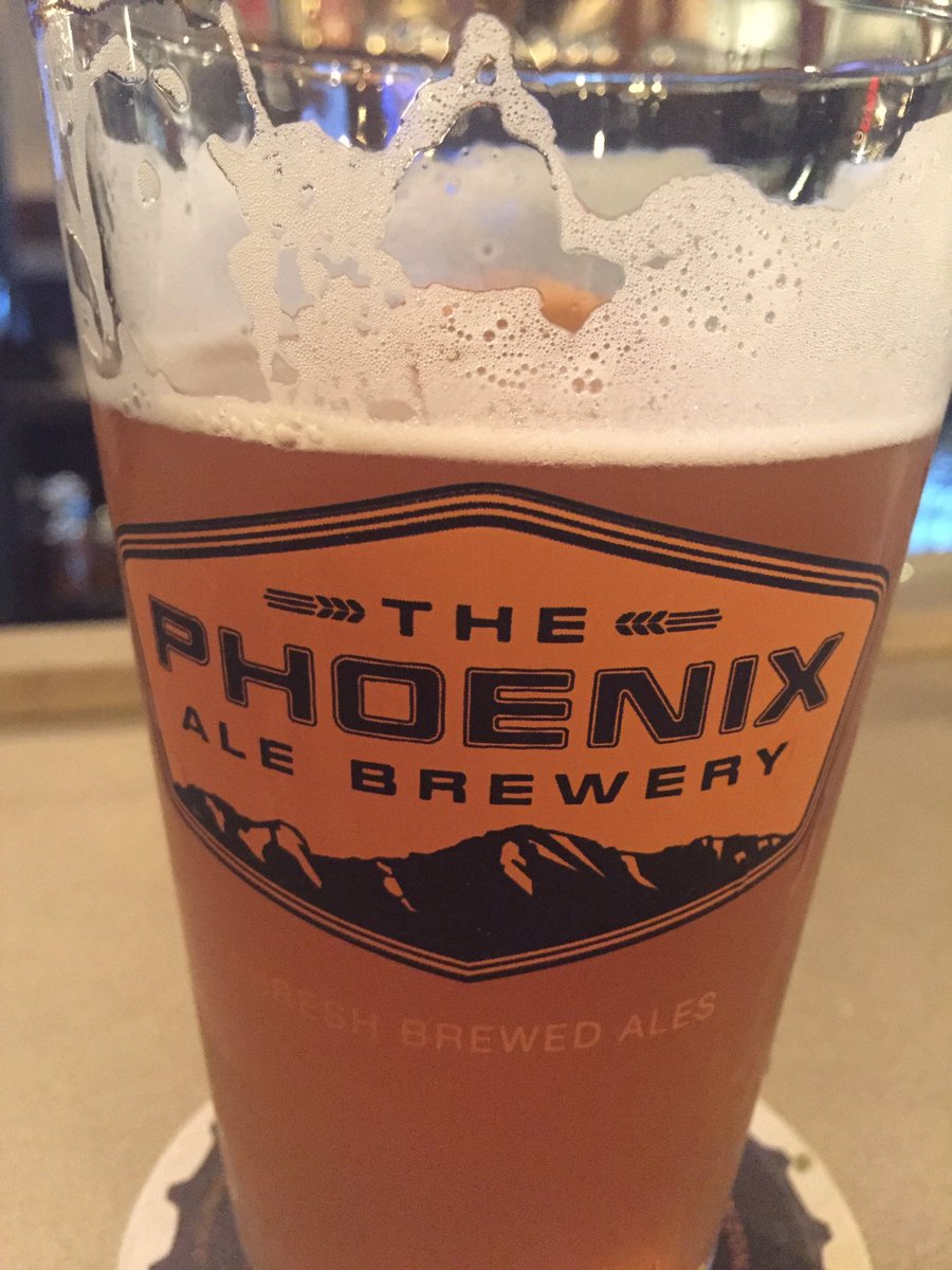 austinhophead's tweet photo. Perk of traveling... enjoying local flavors @PHXAleBrewery good food and tasty brews #orangepeelipa #drinklocal #camelbackipa https://t.co/3tBbFjRPyu