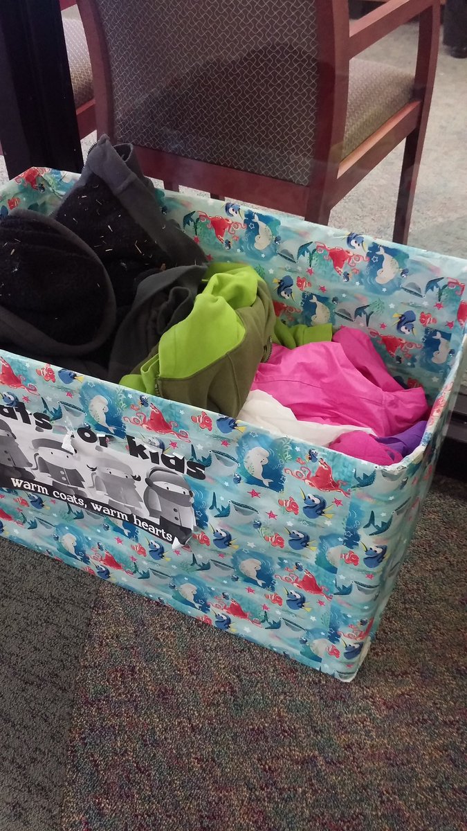 CounselingHMQ's tweet photo. Winter Coat (Jackets, sweatshirts) Drive ends the 17th! Donate to students in need. @HolmquistES @AliefCounseling @Alief_Fame https://t.co/EKVLKFfoLJ