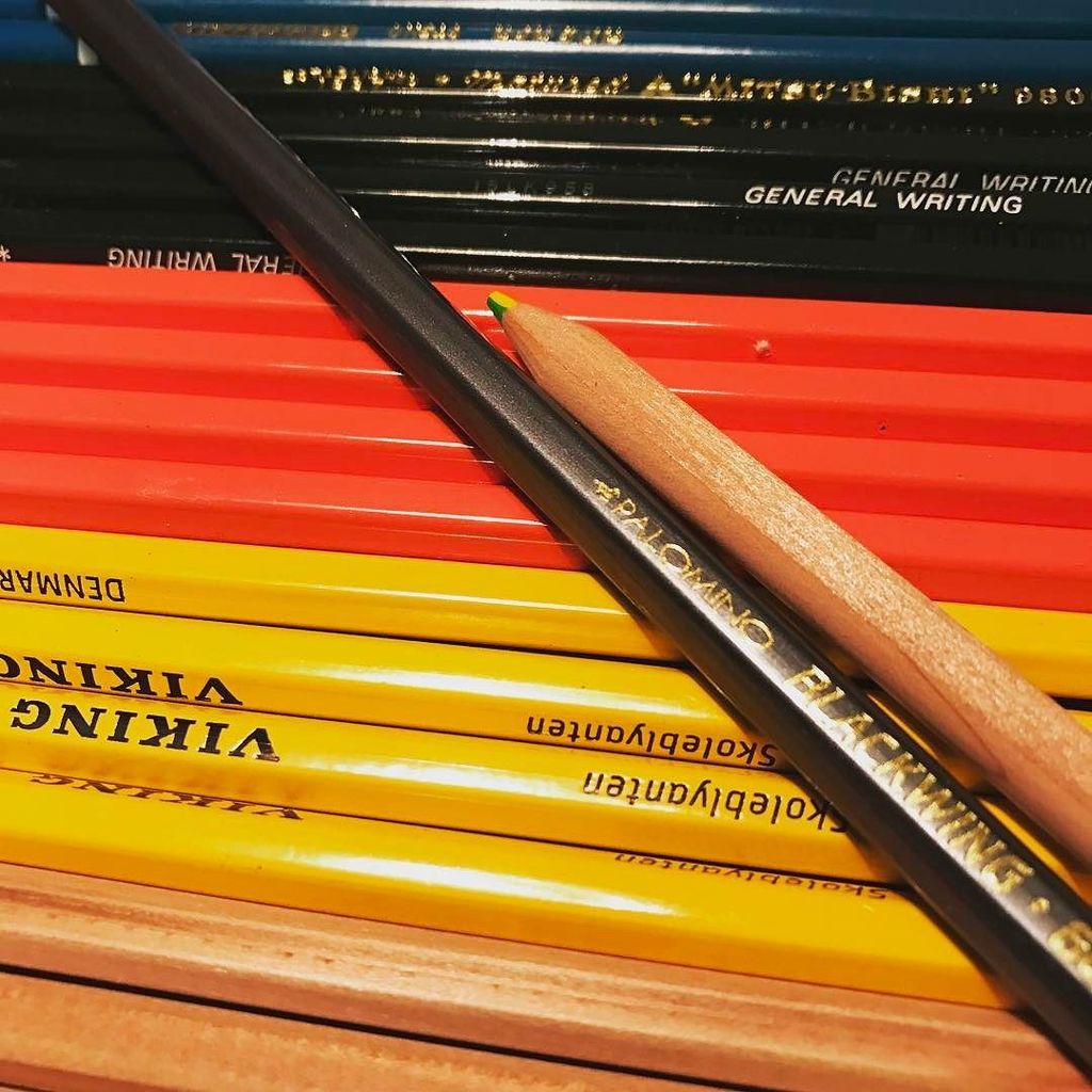 ScribeDelivery's tweet image. Colors.
.
.
.
.
#pencil #pencilart #write #bujo #planner #planneraddict #plannercommunity … ift.tt/2kFvcEx