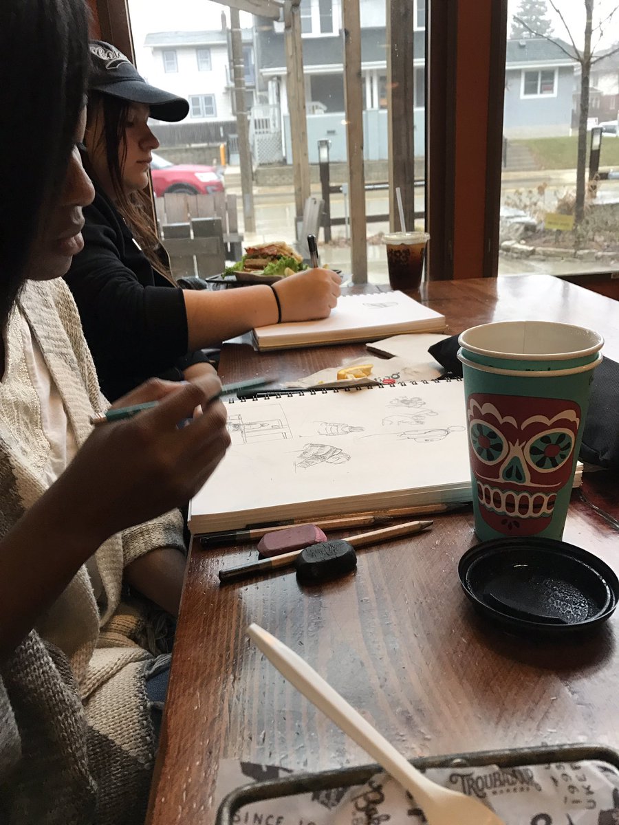 KGjerdset's tweet photo. Drawing in the great company of people and beverages @ColectivoCoffee in #Wauwatosa with my students. #art @InsideWLC https://t.co/xVYhBsuhUT