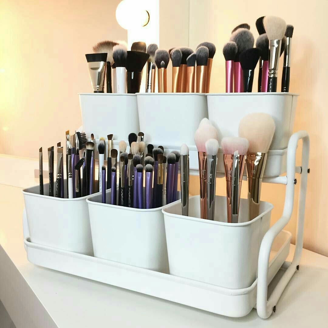 BellesBeautiful's tweet photo. I need this ikea hack in my life!!!! Tho torn between makeup tools and stationary!!!! https://t.co/IU6N5Imj2u