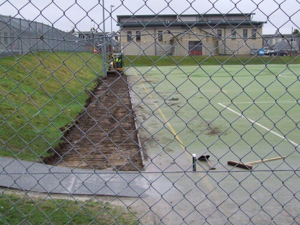 falkirkfcf's tweet photo. Work begins on our £200,000 investment into improved facilities at Woodlands Games Hall pitch. https://t.co/J9qEaFJBX2