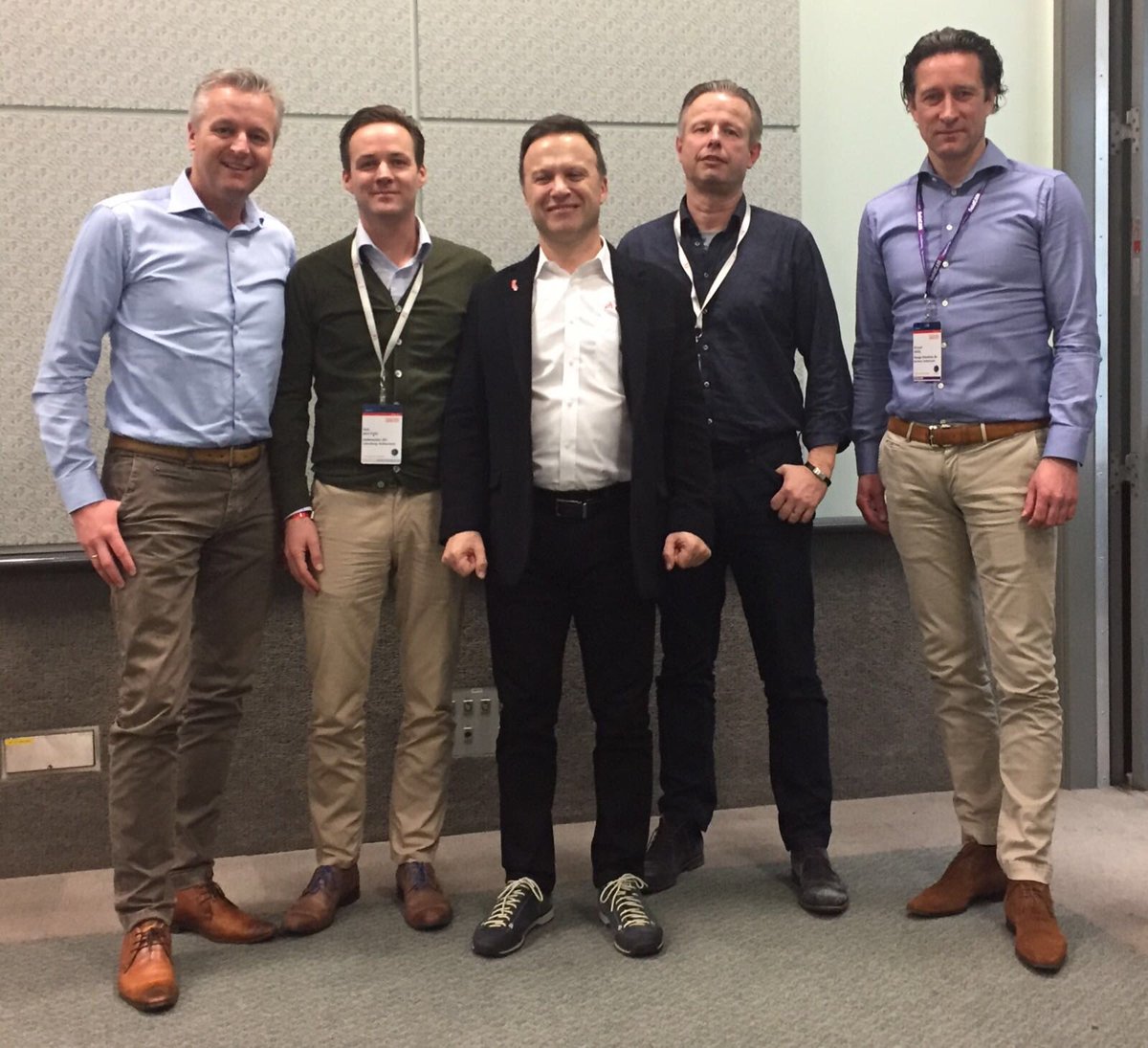 arnaudkooij's tweet photo. Great lunch with SOLIDWORKS CEO Gian Paolo Bassi and great customers: #Marel and #Rademaker. #SWW17 #SOLIDWORKS #designsolutions https://t.co/b8KA7cmYnN