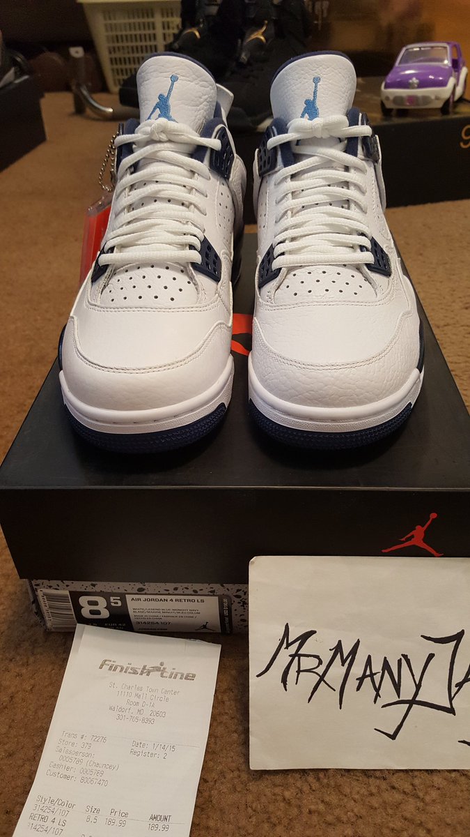 mrmanyjays's tweet photo. Ds sz 8.5 $220 shipped via pp inv. RT plz. Thanks @Mdnate @Deadlaced @MicNice @ATrainKickz @Mdnate @_Cop_Em @CopThese https://t.co/Q8MjZBqd2I
