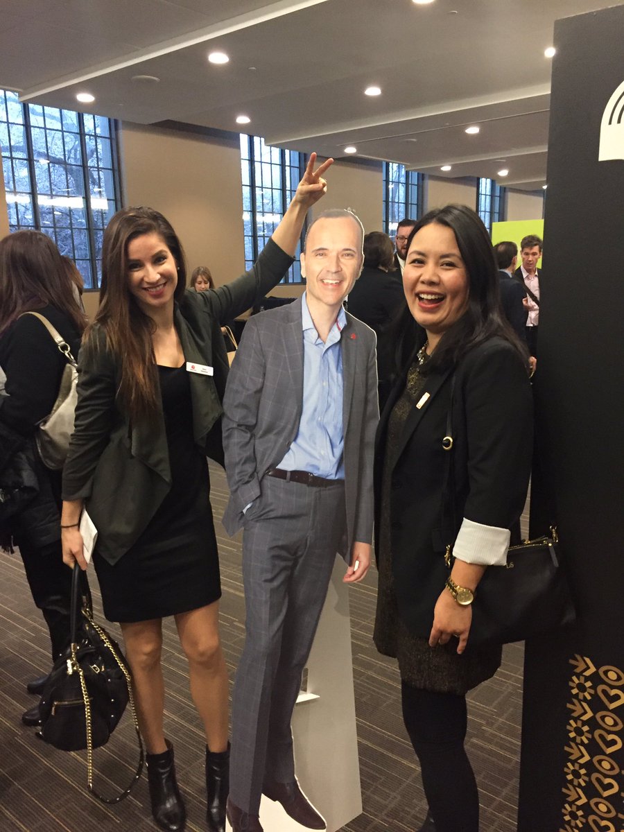 DeetotheBe's tweet photo. Celebrating with our favourite leader #UWBelong @unitedwaytyr https://t.co/FlwNubXGeu
