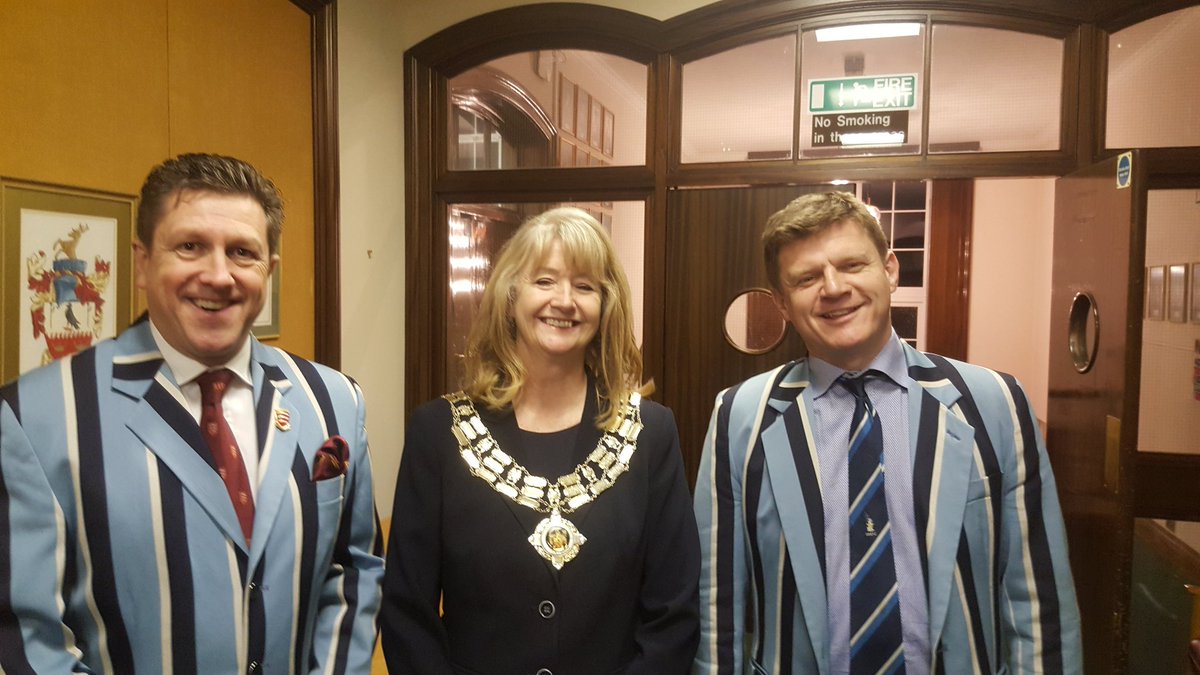 Thank you <a href="/brentwoodmayor/">Mayor of Brentwood</a> for accepting  £2000 on behalf of <a href="/StLukesHospiceB/">St. Luke's Hospice (Basildon & District)</a> <a href="/HavenHouseCH/">Haven House</a> raised by <a href="/obrfcrugby/">OBRFC RUGBY</a> <a href="/EssexBishops/">Essex Bishops XV</a> #RugbyFamily