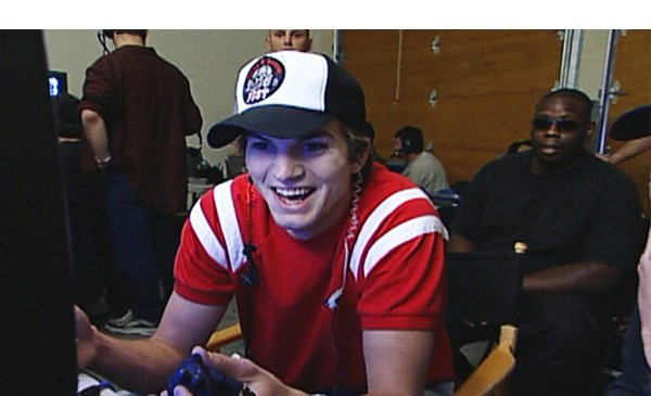 Happy Birthday, Ashton Kutcher: The Best Forgotten Punk d Prank You Need To Watch  