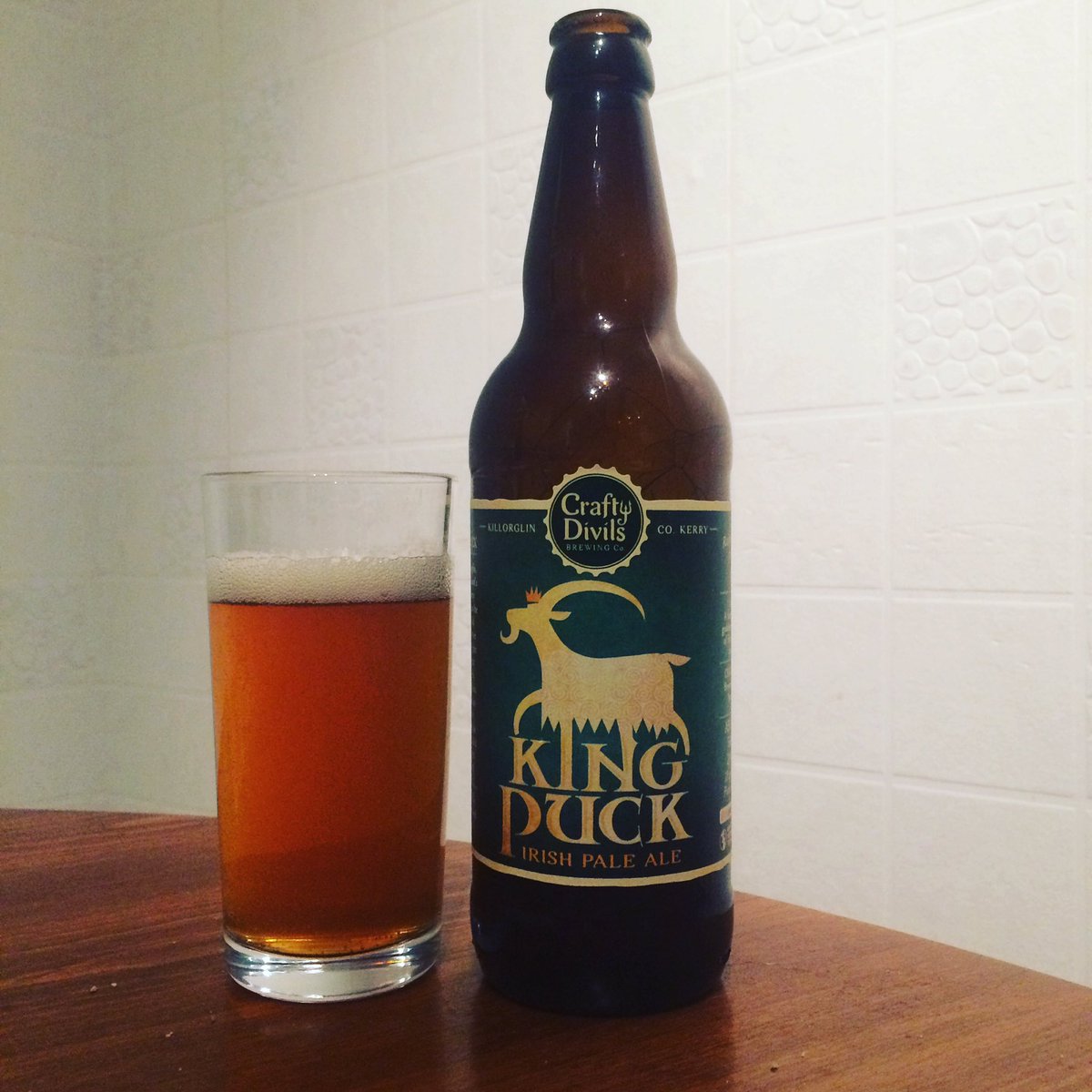 EustaceEusts's tweet photo. King Puck Irish Pale Ale. #craftydivilsbrewing #ipa #ciarraí #kerry #ireland🍀 #eire🍀 #beer #craftbeer #beoir #killorglan https://t.co/mY6pNR600l