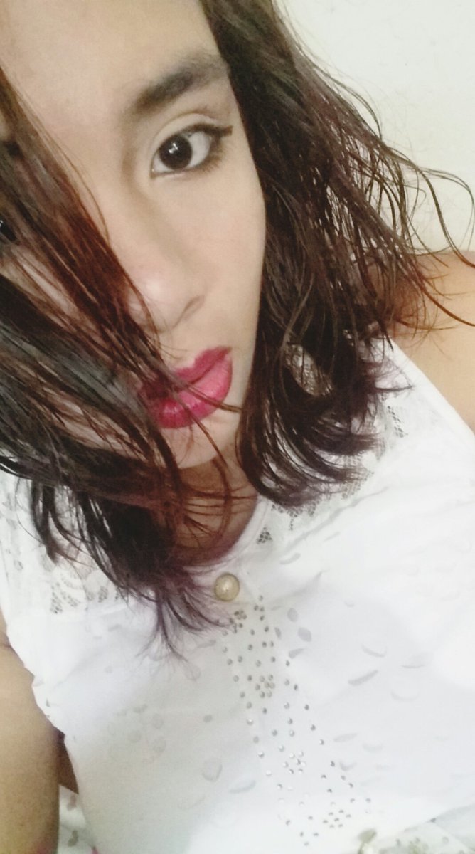 TimeforRQ's tweet photo. <<Incluso su nombre hace un revoloteo en mi corazón, a eso se llama primer amor>>
#EXOLSelcaDay
.
.
.
No soy buena para esto de las fotos ;; https://t.co/Xzo7FuZfQA
