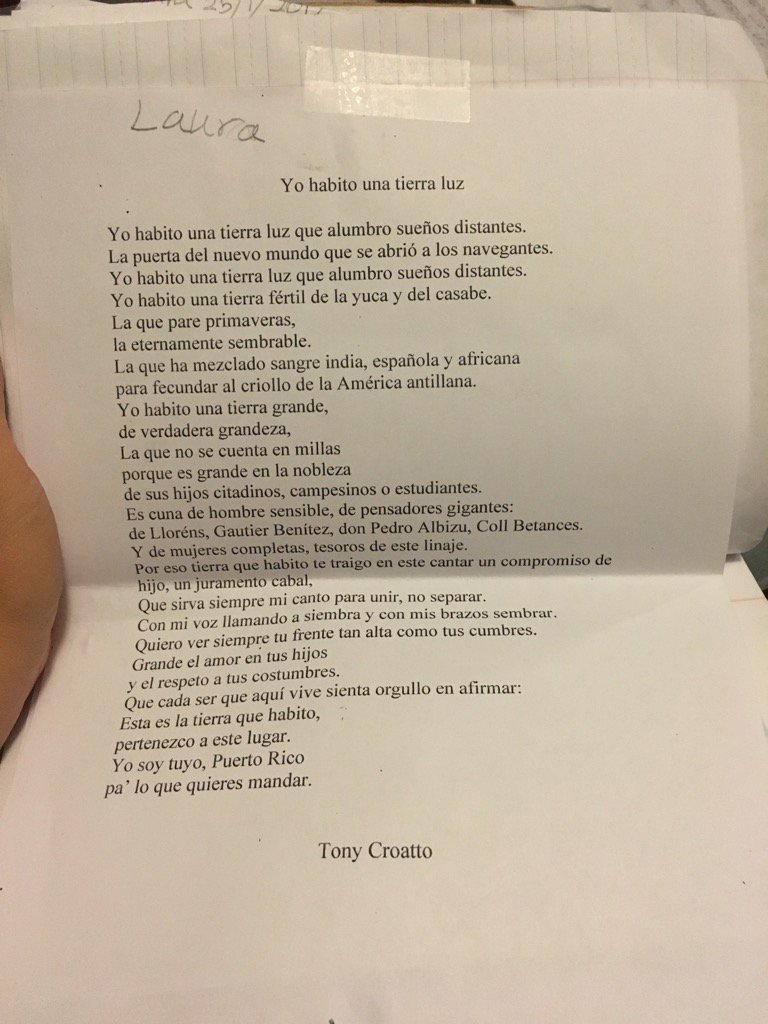 MeliMadreTierra's tweet photo. Libreta de español de Laura; estudiando de #TonyCroatto #YoHabitoUnaTierraLuz ¿Y en tu escuela q hacen? 😊 https://t.co/iTaXfvv1f6