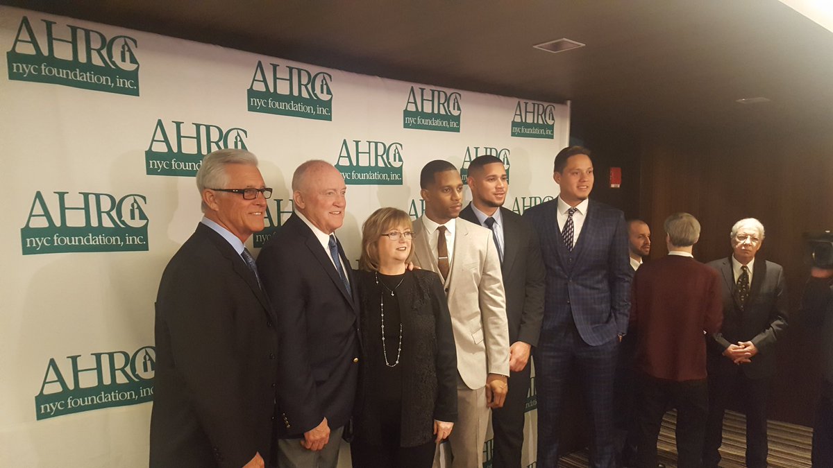 lenNYsYankees's tweet photo. Sanchez made the announcement at the Thurman Munson Awards dinner. Others receiving awards: Wilmer Flores, Victor Cruz, Nettles &amp; Dent. https://t.co/qk5DcOxBzd
