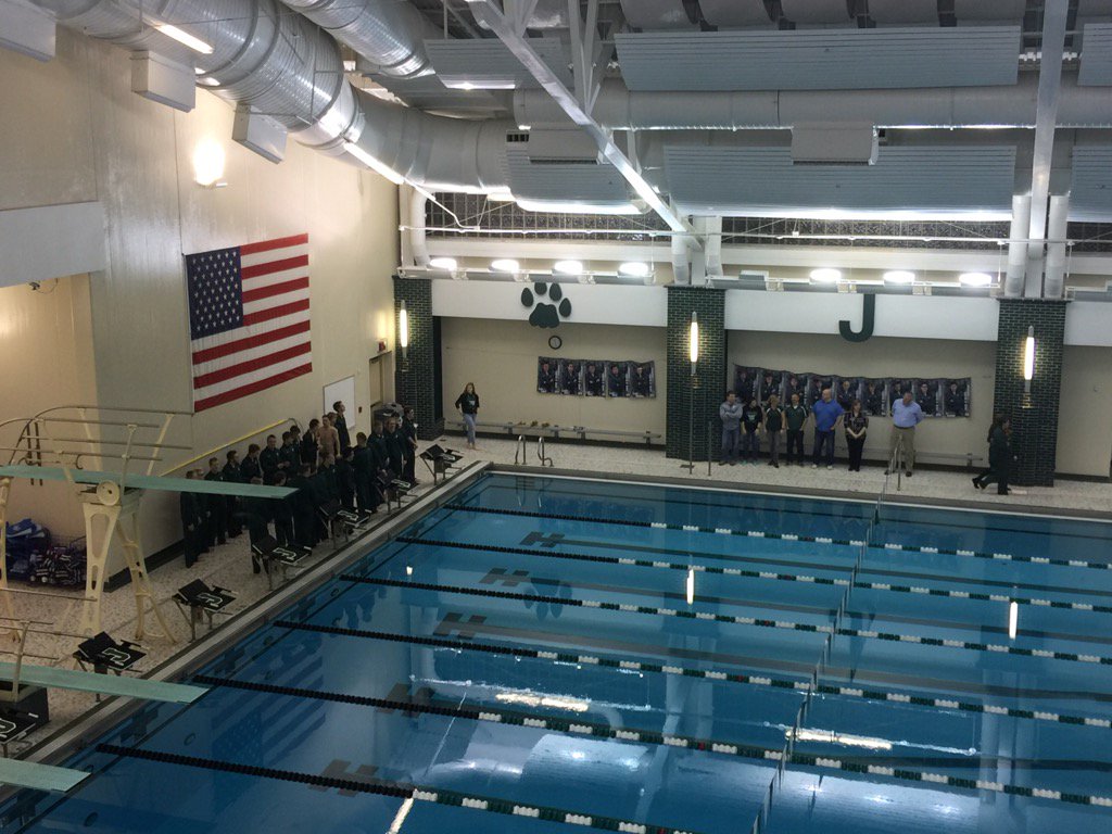 JenAthlBoosters's tweet image. Senior night for Boys Swim &amp;amp; Dive has started. Congrats to all for the memories!
