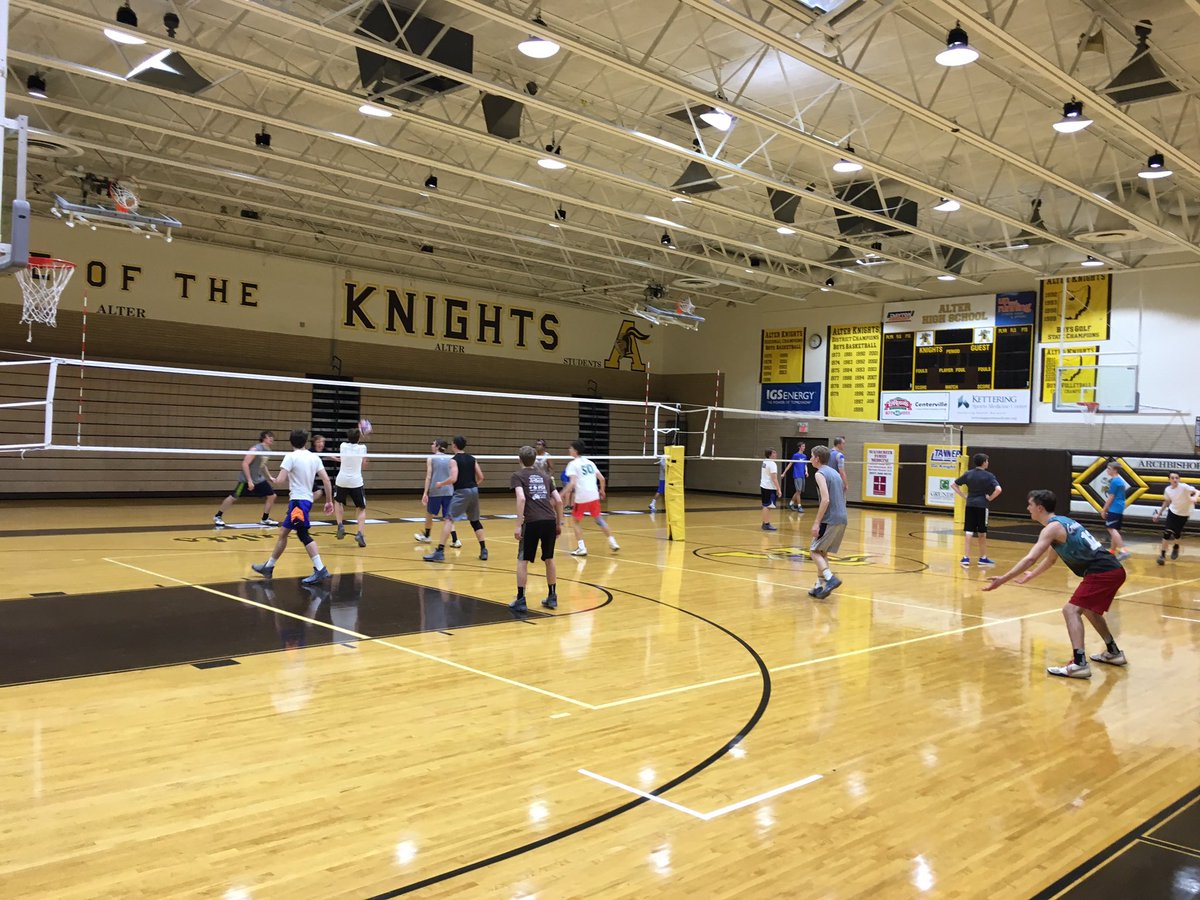 AlterBoysVB's tweet photo. Solid showing at open gym! #alterstrong https://t.co/4wZ81DJbdm