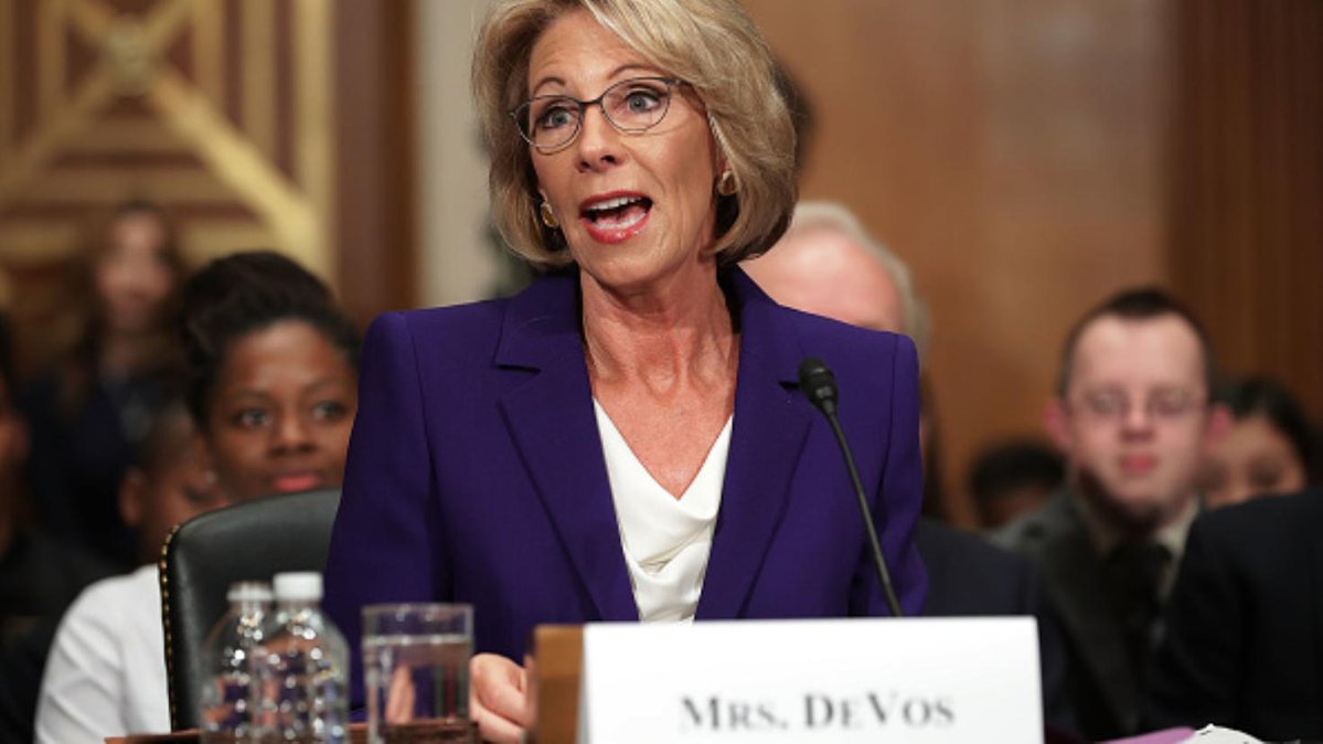VICE's tweet photo. The Senate approved Betsy DeVos to lead the education department: https://t.co/52ysoEysxO https://t.co/HYenhls2PX