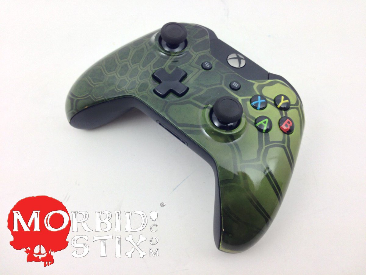 Morbidstix's tweet photo. Green Kryptek Typhon Xbox One Controller #MorbidStix #Kryptek #Typhon #CamoController #XB1 #XboxOne https://t.co/EPDZQWdNS2 https://t.co/qaIi8o56y2