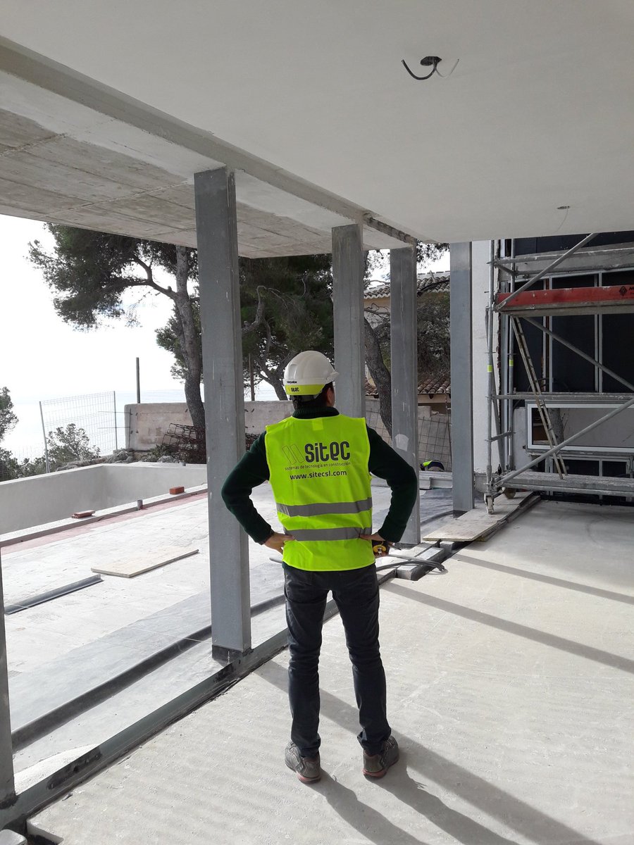 sitecSL's tweet photo. @sitecSL esta realizando la tabiqueria y falsos techos en villa ambolo by @nuamlevante  y @ramon_esteve con productos @SGplaco https://t.co/EKliHwtrzl