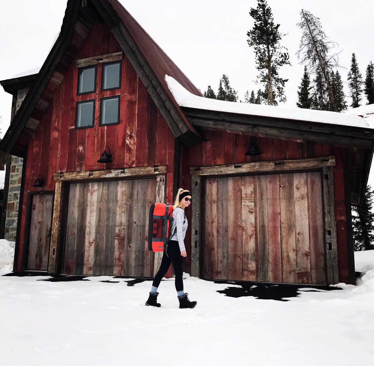 K3Company's tweet photo. Pack &amp; Play, come join me for my weekend getaway #georgiapass #Colorado #teamk3 #huttohut #waterproof https://t.co/guljAWoAPK