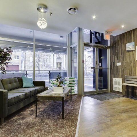 buyandsellabiz's tweet photo. #FloatClinic in World Renowned #Toronto Location for Sale on #BizON, check it out - https://t.co/cvpt5PBdUS #businessforsale ASK: $275K CAD https://t.co/GZ4qlAjrXY