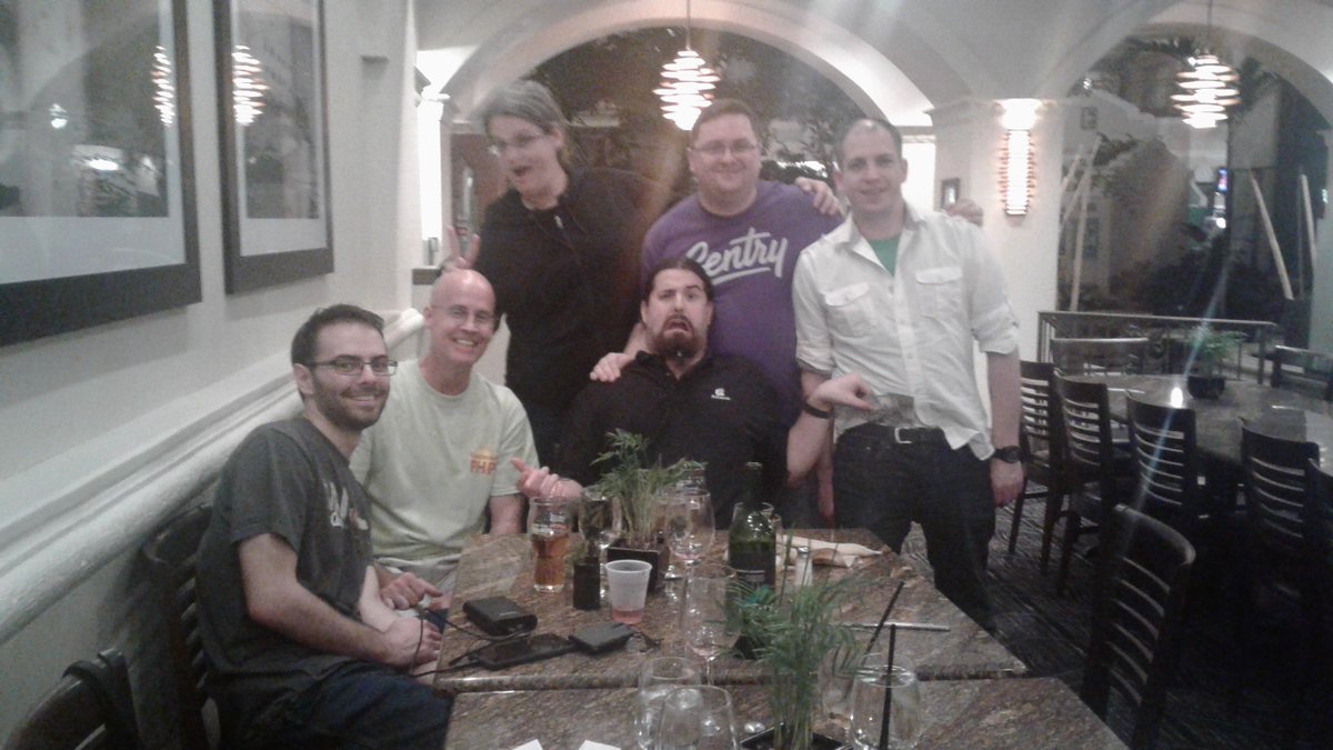 afilina's tweet image. A happy crowd of nerds at #SunshinePHP
