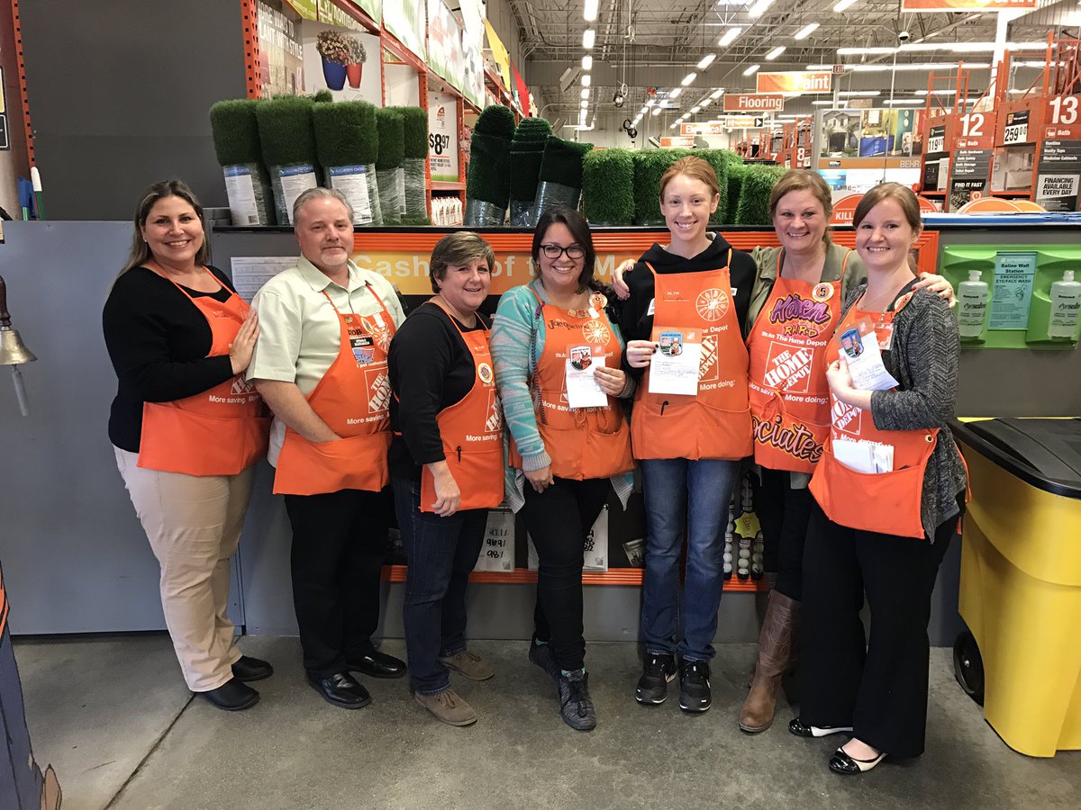 6650 Cypress recognizing and rewarding performance! Thanks for the great visit @karenab61404747 @napoli_arlyne @roberthdumas