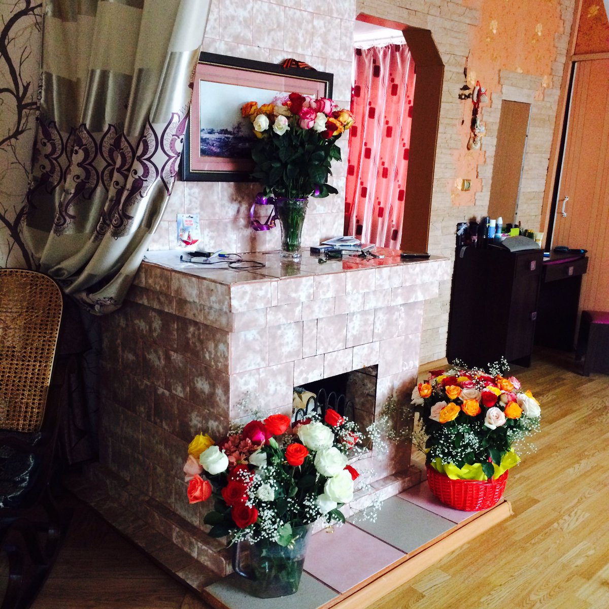 zinaaa_ida's tweet photo. 🌹🌹🌹 https://t.co/T7EOtFye3s