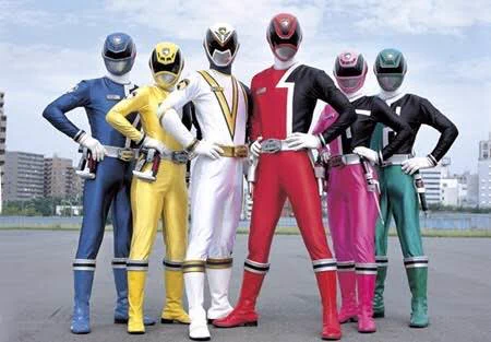 デカレンジャーに憧れ警察官になった弟。特撮モノの影響力に驚くw