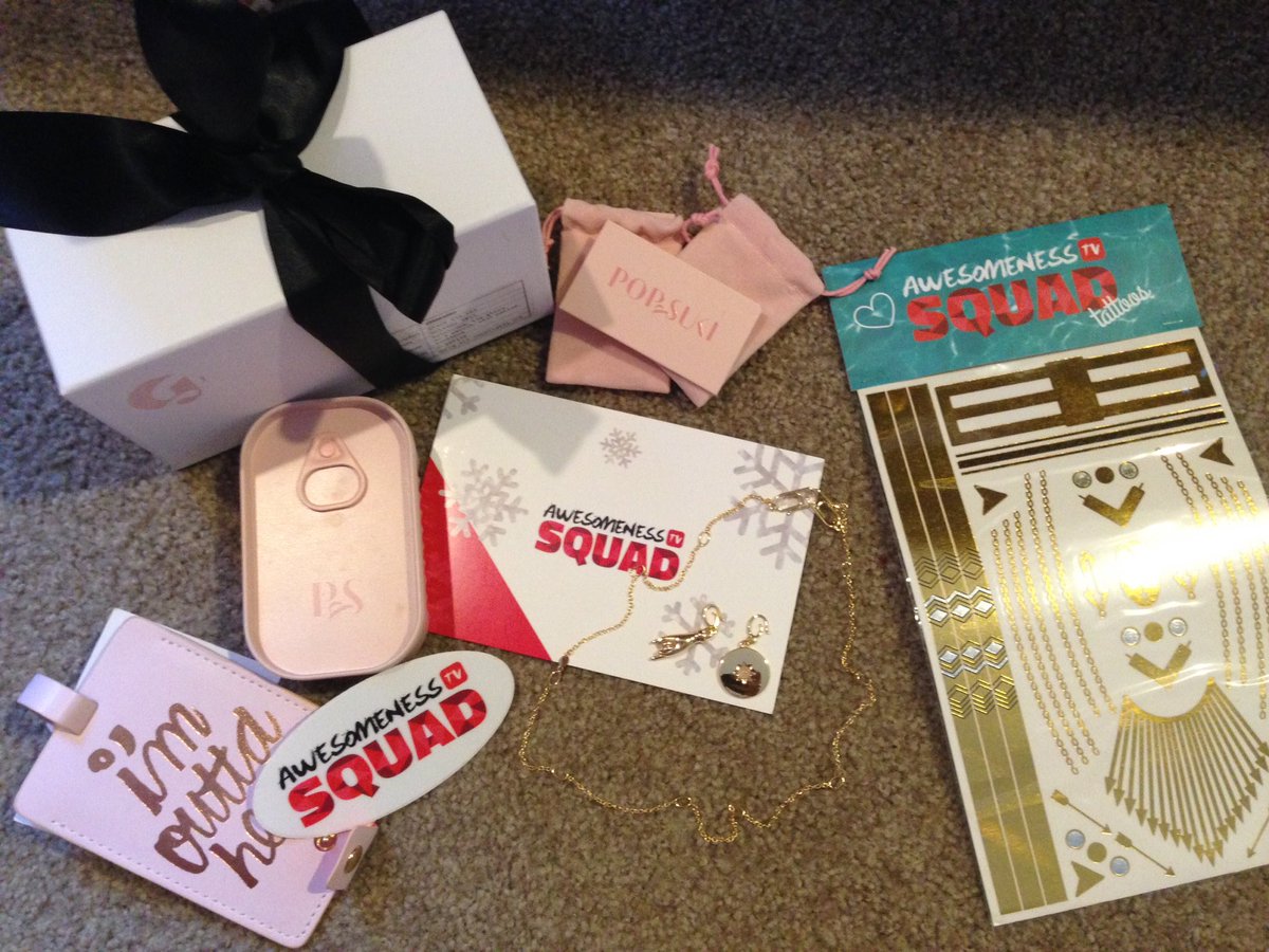 KaylaWoollam's tweet photo. It's not much but just being able to win an actual prize is enough I love it(I think my luck is starting to change,I'm usually very unlucky) https://t.co/iUpdTOXl8f