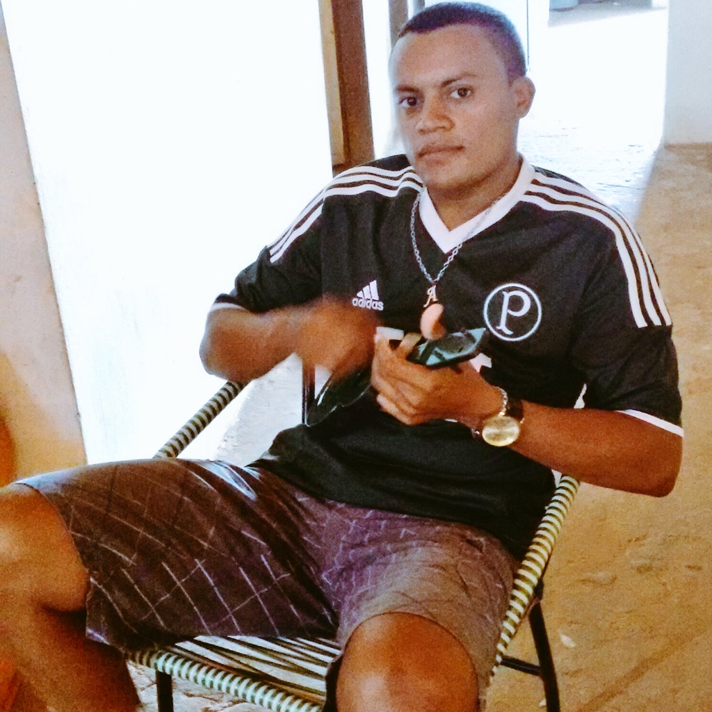 graffiti_afbg's tweet photo. 100% Verdão https://t.co/sEYUthn1AQ