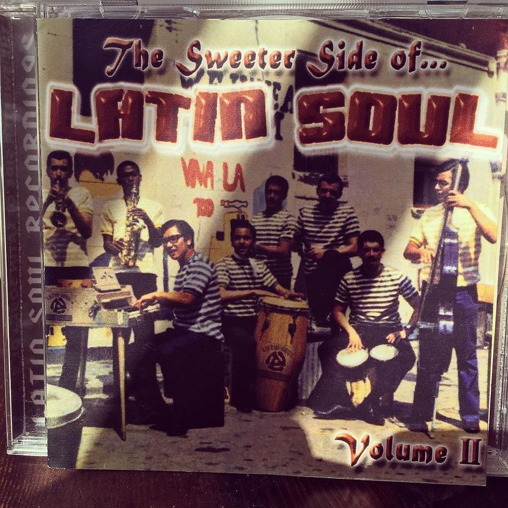 itochiro's tweet photo. #latinsoul という言葉にめっぽう弱いんだよな #ralfipagan #joebataan #harveyaverne #azuquita #fania #cotique… https://t.co/NJuDMBigpo https://t.co/ixUUkiUQMy