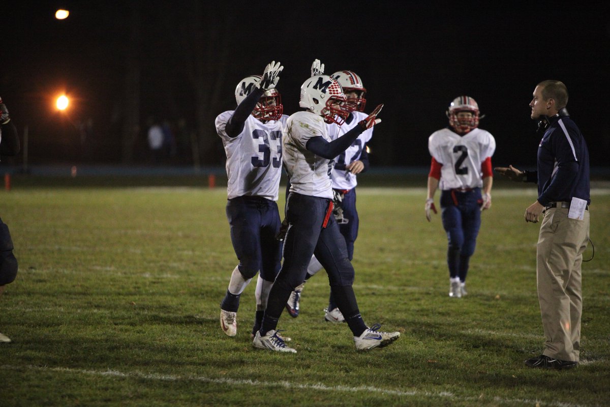 Coach_Ressler's tweet photo. Happy Birthday S/O @cup_o_joe13 ! #Flashbackto2013 #W.I.N. https://t.co/5KAOkFIeBi